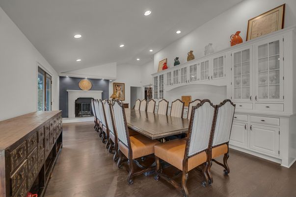 Dining room, Fireplace, Interior, Recessed Lighting, Wood Texture Flooring