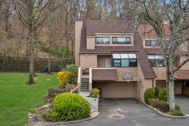 Attached, Backyard, Exterior, Facade, Rowhouse