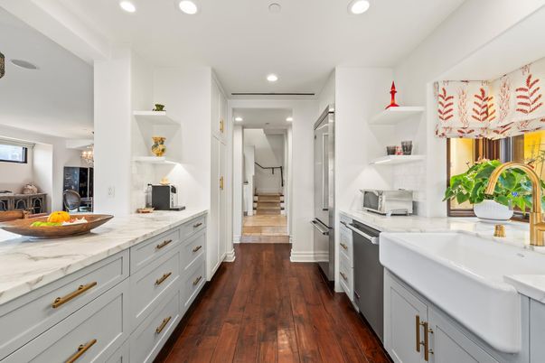 Interior, Kitchen, Recessed Lighting, Wood Texture Flooring