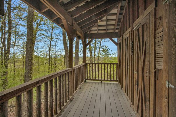 Exterior, Wood Texture Flooring