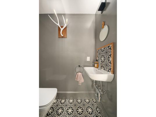 Bathroom, Interior