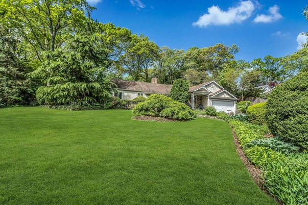 Backyard, Detached Garage, Exterior