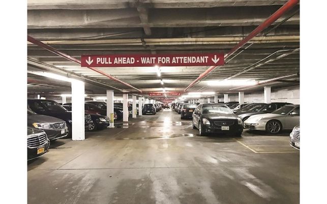 Garage, Interior