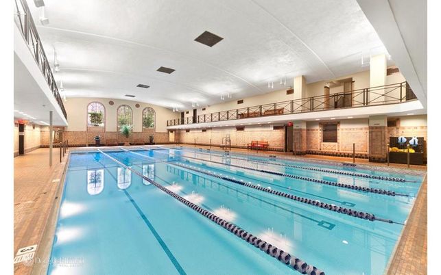 Interior, Pool, Recessed Lighting