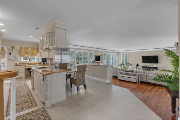 Dining room, Interior, Kitchen, Living room, Recessed Lighting, Wood Texture Flooring