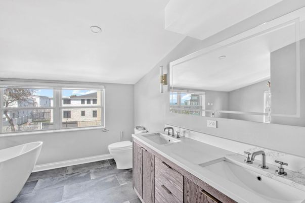 Bathroom, Dual Sink Vanities, Free Standing Baths, Interior, Recessed Lighting