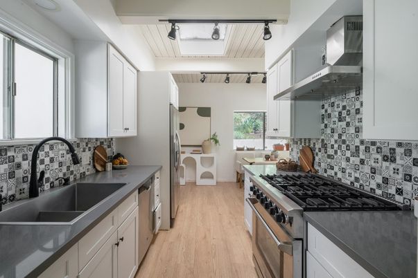 Interior, Kitchen, Stainless Steel Appliances, Wood Texture Flooring