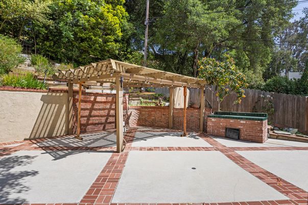 Exterior, Hot Tub