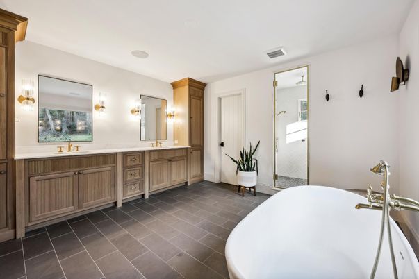 Bathroom, Dual Sink Vanities, Free Standing Baths, Interior