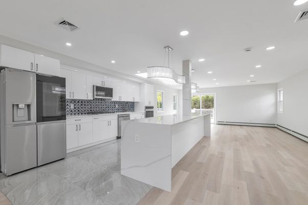 Chandelier, Interior, Kitchen, Marble, Recessed Lighting, Stainless Steel Appliances, Wood Texture Flooring