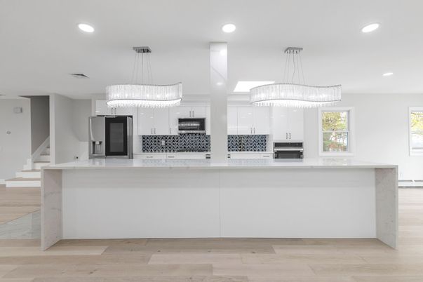Chandelier, Interior, Kitchen, Pendant Lights, Recessed Lighting, Stainless Steel Appliances, Wood Texture Flooring