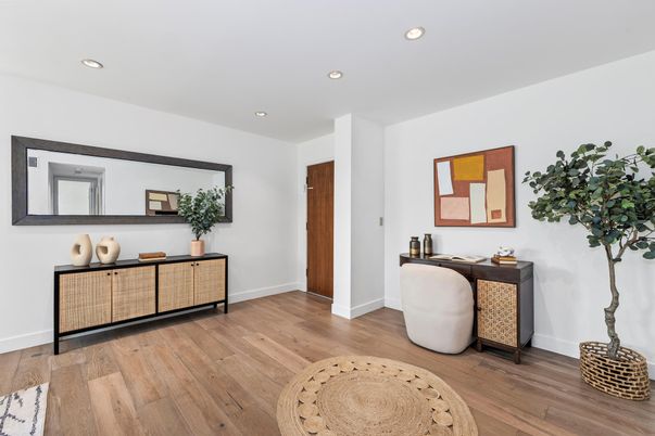 Home Office, Interior, Recessed Lighting, Wood Texture Flooring