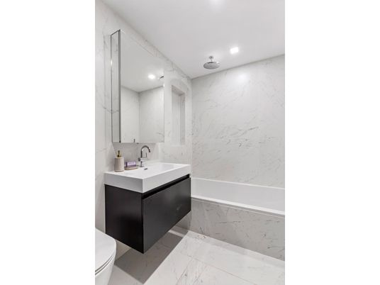 Bathroom, Interior, Marble, Marble Walls, Recessed Lighting