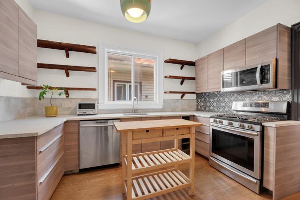 Interior, Kitchen, Stainless Steel Appliances, Wood Texture Flooring