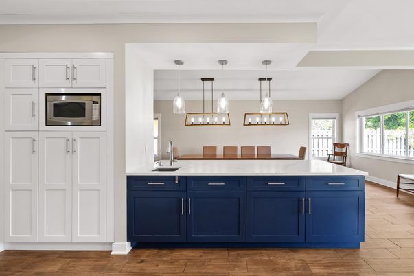 Interior, Kitchen, Pendant Lights, Wood Texture Flooring
