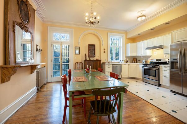 Chandelier, Dining room, Interior, Kitchen, Stainless Steel Appliances, Wood Texture Flooring