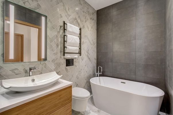 Bathroom, Free Standing Baths, Interior