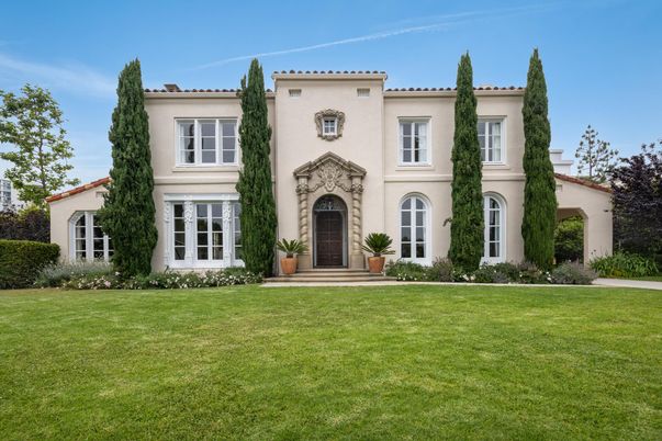 Backyard, Exterior, Facade, Mediterranean