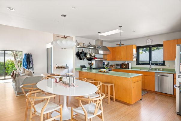 Dining room, Interior, Kitchen, Pendant Lights, Recessed Lighting, Wood Texture Flooring