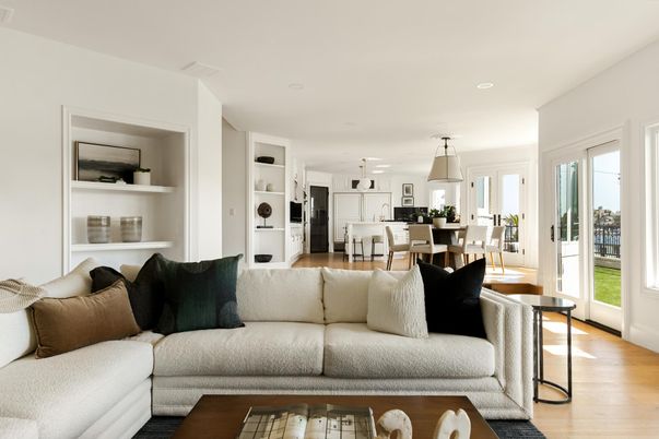 Dining room, Interior, Kitchen, Living room, Pendant Lights, Recessed Lighting, Wood Texture Flooring
