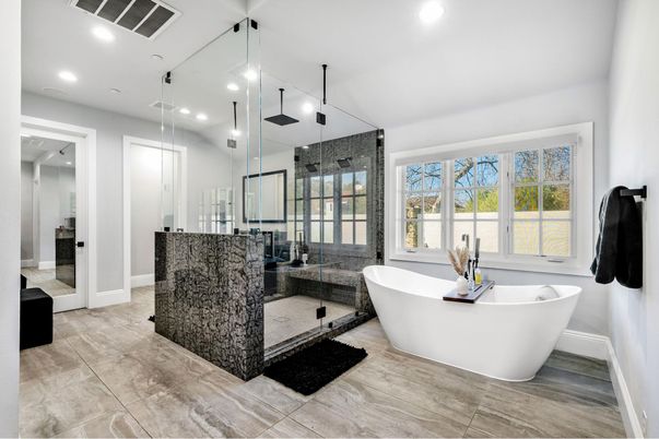 Bathroom, Free Standing Baths, Glass Shower, Interior, Recessed Lighting