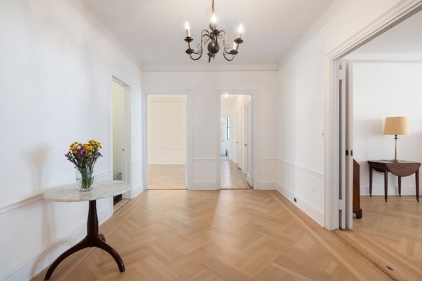 Chandelier, Interior, Wood Texture Flooring