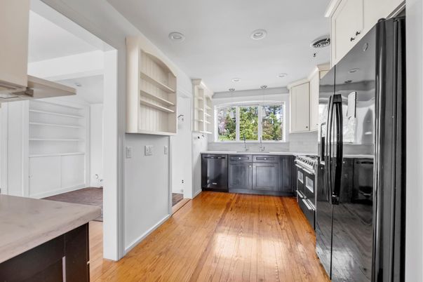 Interior, Kitchen, Recessed Lighting, Wood Texture Flooring