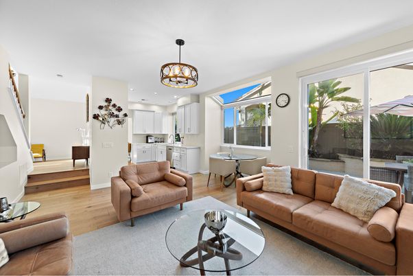 Interior, Kitchen, Living room, Pendant Lights, Recessed Lighting, Wood Texture Flooring