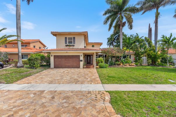 Attached, Backyard, Exterior, Facade, Mediterranean