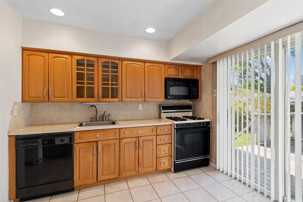Interior, Kitchen, Recessed Lighting