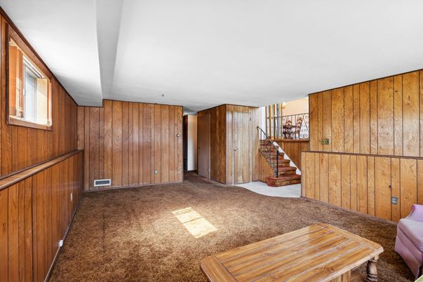 Empty room, Interior, Wooden Walls