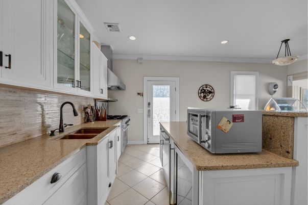 Interior, Kitchen, Recessed Lighting