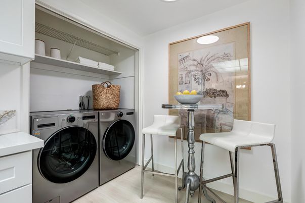 Interior, Washer, Wood Texture Flooring