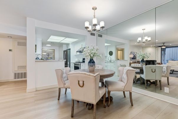 Chandelier, Dining room, Interior, Kitchen, Recessed Lighting, Wood Texture Flooring
