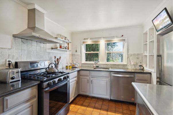 Interior, Kitchen, Stainless Steel Appliances