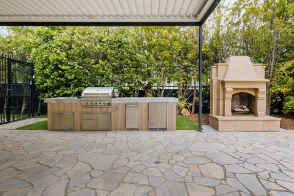 Exterior, Fireplace