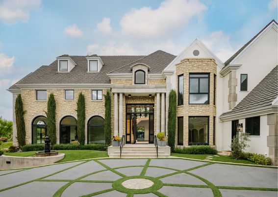 Exterior, Facade, Brick Facade, French Provincial