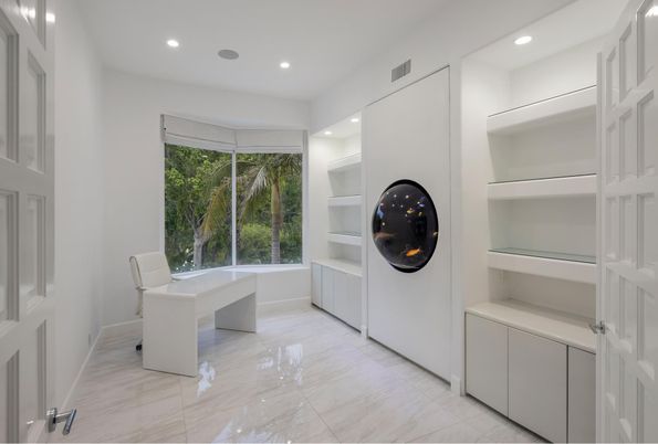 Interior, Marble, Recessed Lighting, Washer