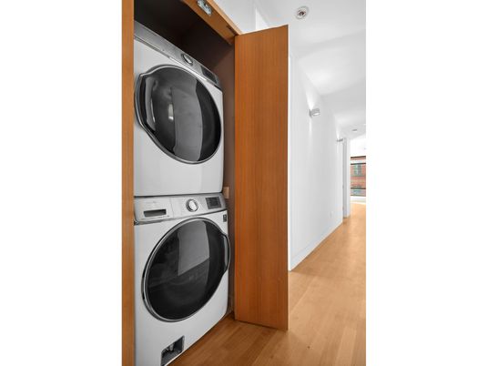 Interior, Utility Closets, Washer, Wood Texture Flooring