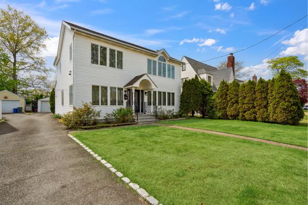 Backyard, Detached Garage, Exterior, Facade, Georgian