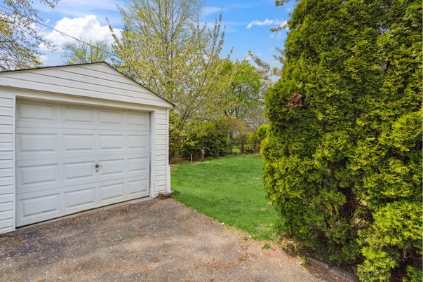 Backyard, Detached Garage, Exterior