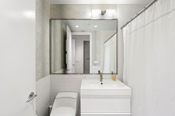 Bathroom, Interior, Recessed Lighting