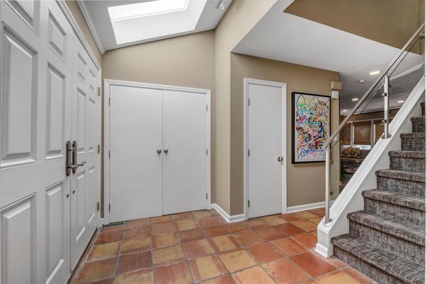 Interior, Recessed Lighting