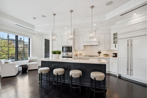 Interior, Kitchen, Living room, Pendant Lights, Recessed Lighting, Stainless Steel Appliances, Wood Texture Flooring