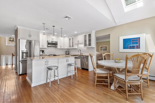 Dining room, Interior, Kitchen, Pendant Lights, Recessed Lighting, Stainless Steel Appliances, Wood Texture Flooring