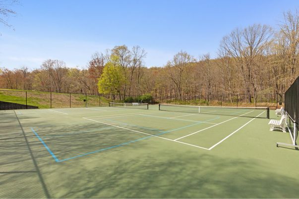 Exterior, Tennis Courts