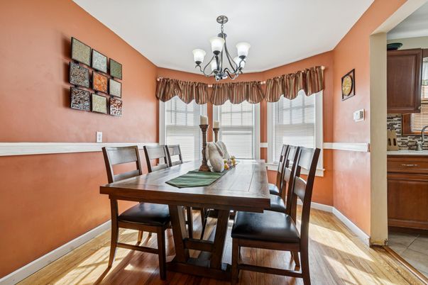 Chandelier, Dining room, Interior, Wood Texture Flooring