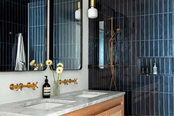 Bathroom, Dual Sink Vanities, Interior, Pendant Lights
