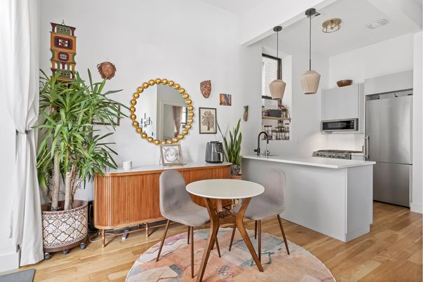 Dining room, Interior, Kitchen, Pendant Lights, Stainless Steel Appliances, Wood Texture Flooring