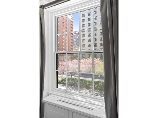 DE Listing image placeholder